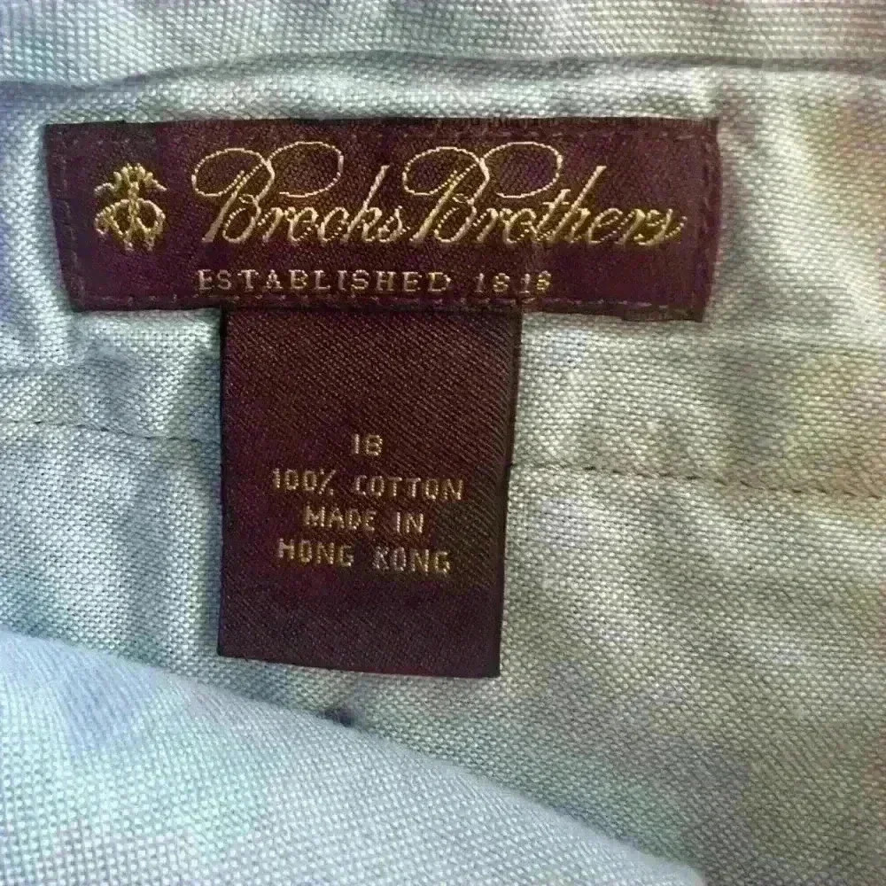 Brooks Brothers boys shorts size 18. Excellent condition blue and green w/whales - Picture 5 of 5